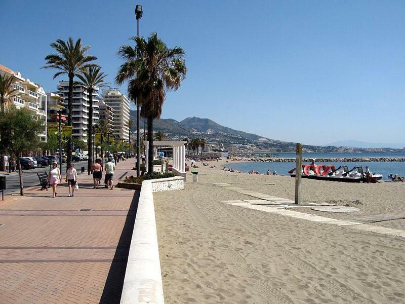 Apartamento Torreblanca Free Parking 푸엔히롤라 외부 사진